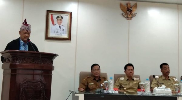 Serah Terima Mahasiswa KKN Tahun 2019 kepada Bupati Barito Utara