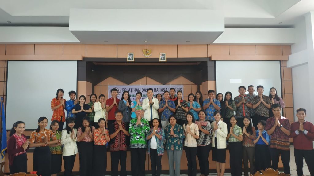 Foto bersama Rektor (dok.Humas)