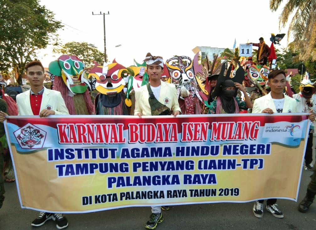 Mahasiswa IAHN-TP Palangka Raya raih Juara I Karnaval Budaya