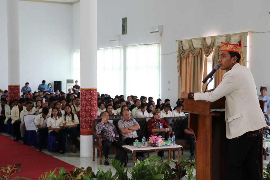 Menristekdikti Kunjungi IAHN-TP Palangka Raya