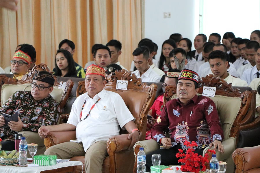 Menristekdikti Kunjungi IAHN-TP Palangka Raya