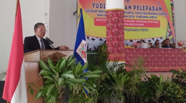 Yudisium Fakultas Dharma Acarya