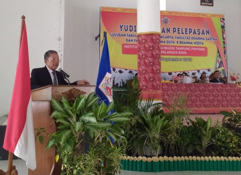 Yudisium Fakultas Dharma Acarya