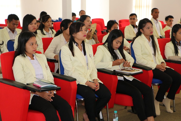 Fakultas Dharma Acarya (FDA) laksanakan Praktek Kerja Lapangan (PKL)