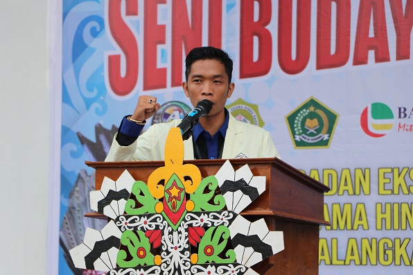 Pertunjukan Seni Budaya dan Olah Raga - Sambutan dari Presiden BEM IAHN-TP Palangka raya