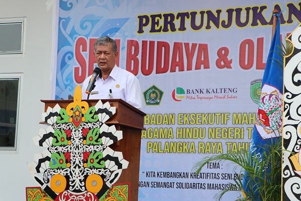 Pertunjukan Seni Budaya dan Olah Raga - Sambutan dari Rektor