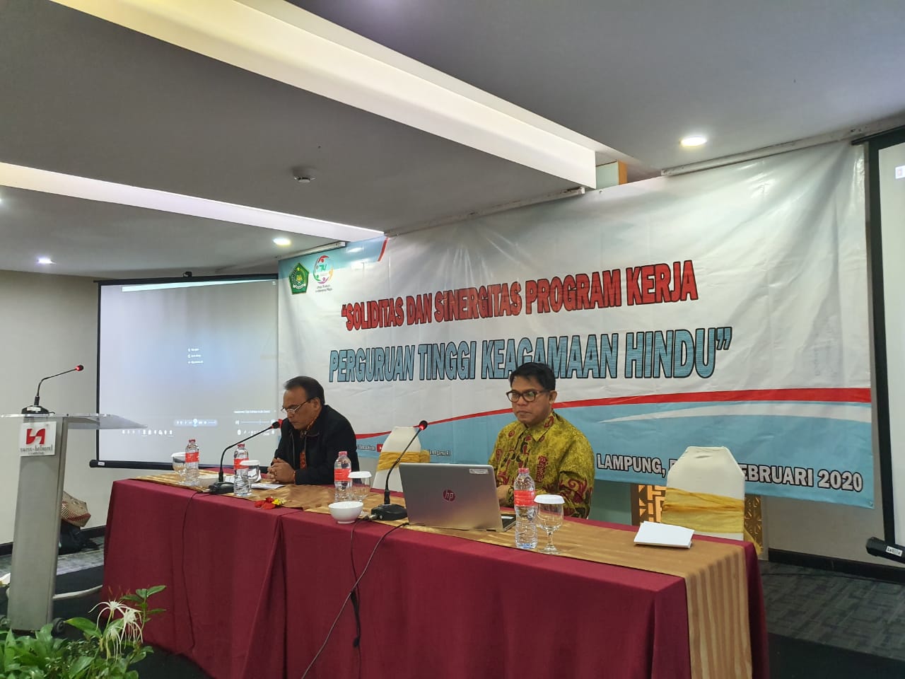 Pertemuan Ditjen Bimas Hindu dan PTKH