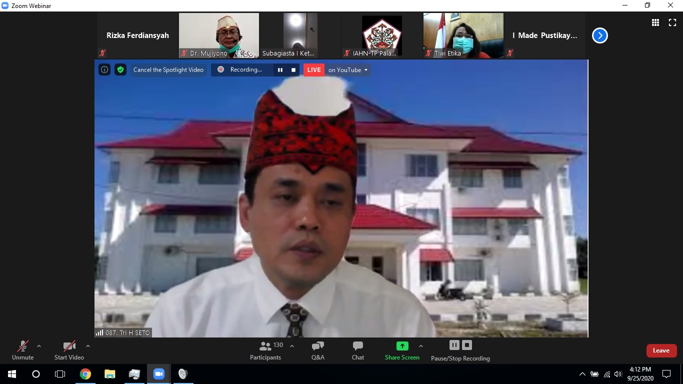 Pemaparan materi oleh Dirjen Bimas Hindu Kemenag RI