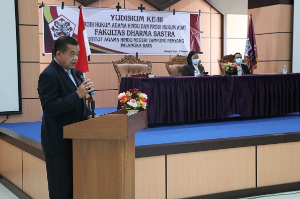 Laporan dari Dekan Fakultas Dharma Sastra