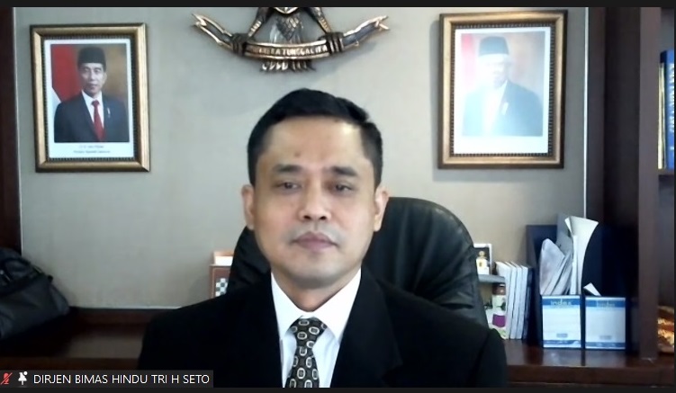 Sambutan oleh Dirjen Bimas Hindu Kemenag RI