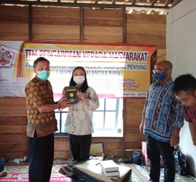 Pengabdian di Desa Keruing