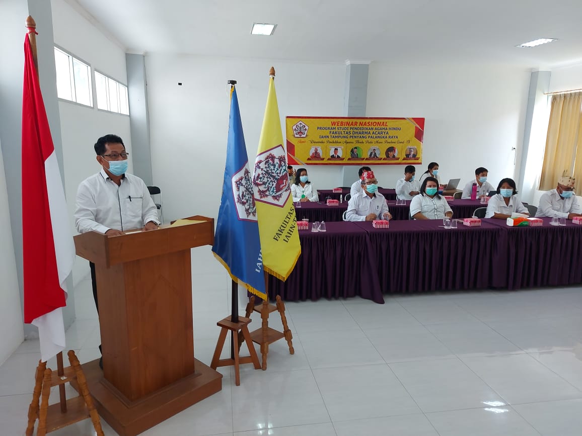 Laporan oleh Ketua Panitia Webinar Nasoonal Pendidikan Agama Hindu