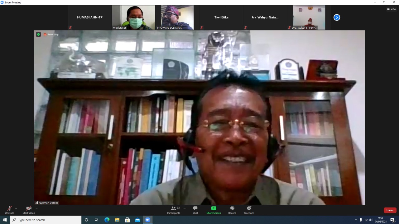 Pemaparan materi oleh Narasumber