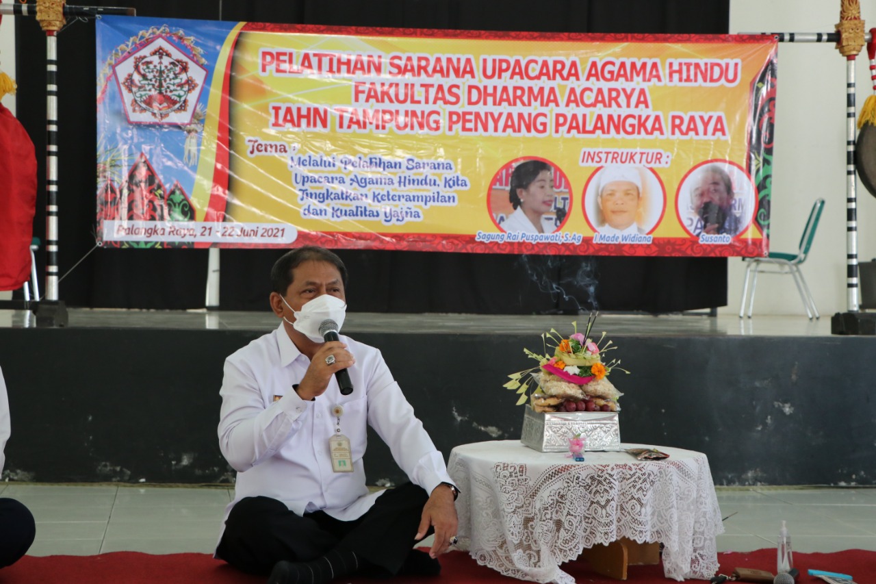 Laporan oleh Ketua Panitia Kegiatan