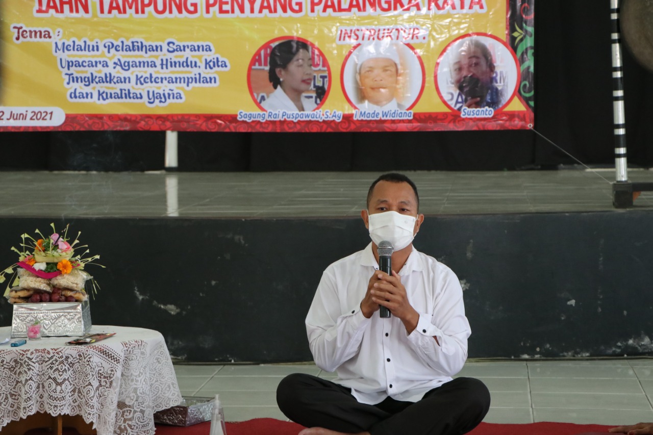 Sambutan dari Dekan FDA diwakilkan oleh Wakil Dekan II FDA