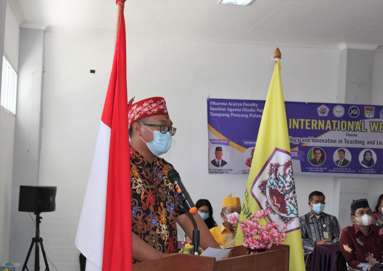 Laporan oleh Ketua Panitia Kegiatan