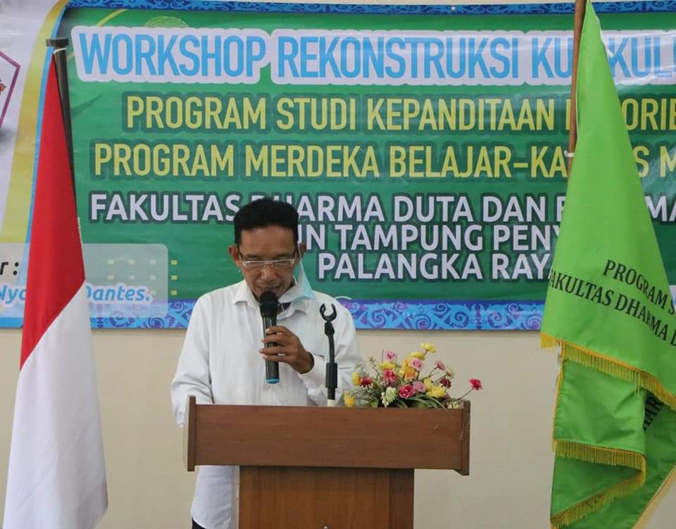 Laporan oleh Ketua Prodi Kepanditaan