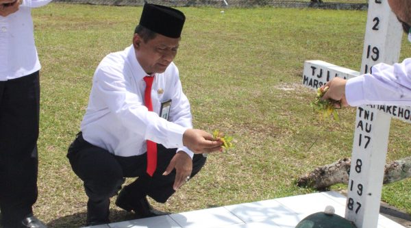 Ziarah ke Taman Makam Pahlawan dalam Rangka Peringatan HAB ke-79, Jumat, 3 Januari 2025
