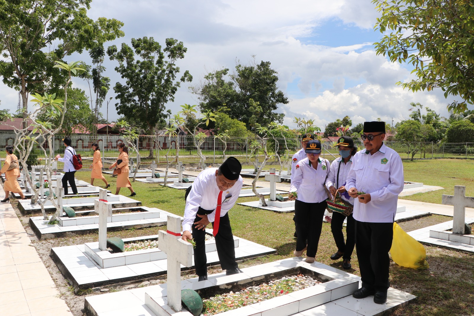 Ziarah ke Taman Makam Pahlawan dalam Rangka Peringatan HAB ke-79, Jumat, 3 Januari 2025