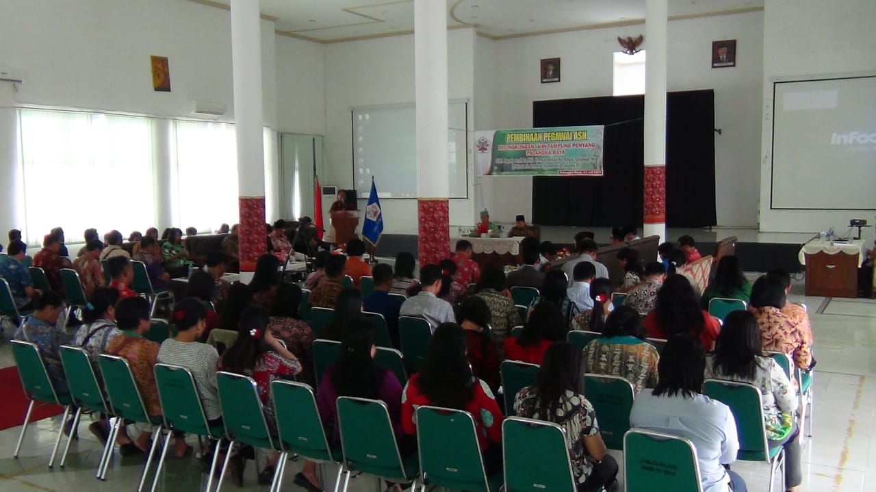 Sekjen Kemenag RI Lakukan Pembinaan ASN di IAHN-TP Palangka Raya